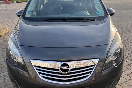 Opel Meriva 98.300 km 5.500 € Wettin Löbejün 06193