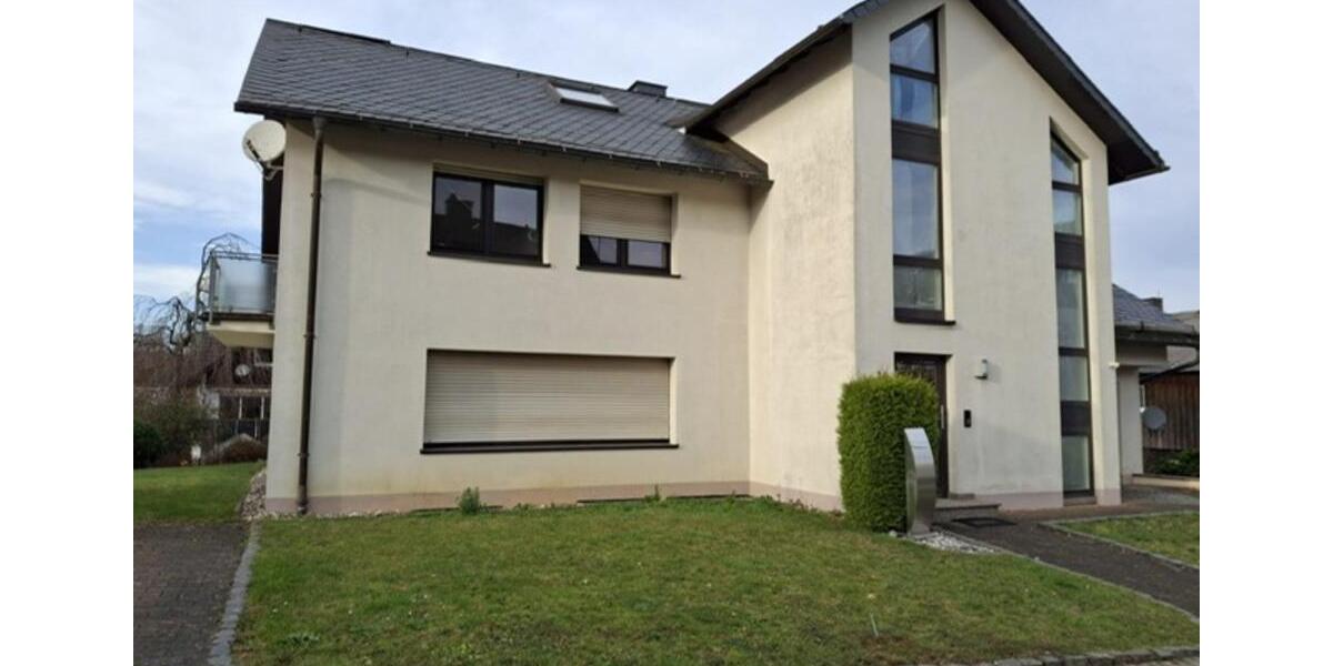 Etagenwohnung Brilon - 4 Zimmer, 152 m&sup2;, 800&euro; | Angebot:25491069