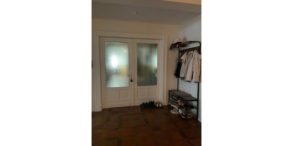 Erdgeschoßwohnung Borken (Hessen) - 4 Zimmer, 115 m&sup2;, 805&euro; | Angebot:26646556