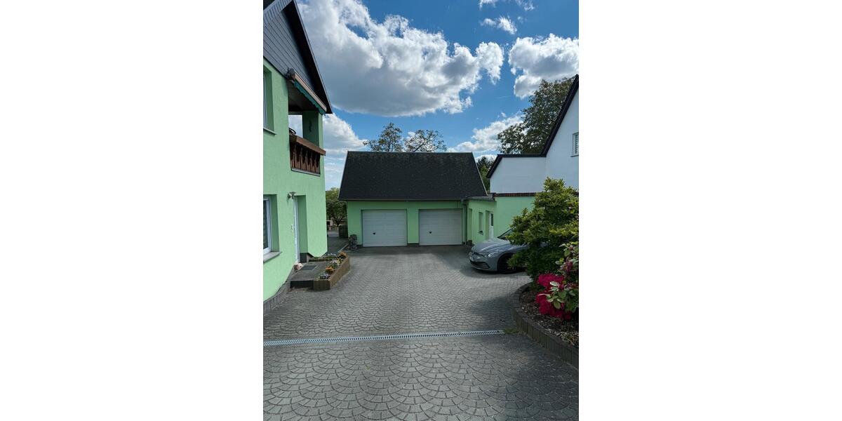 Etagenwohnung Elsterwerda - 3 Zimmer, 130 m&sup2;, 155.000&euro; | Angebot:26768837
