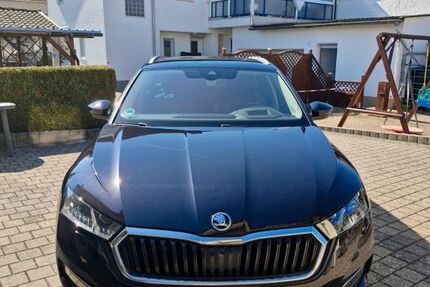 Skoda Octavia 53.000 km 21.799 &euro; Künzell 36093