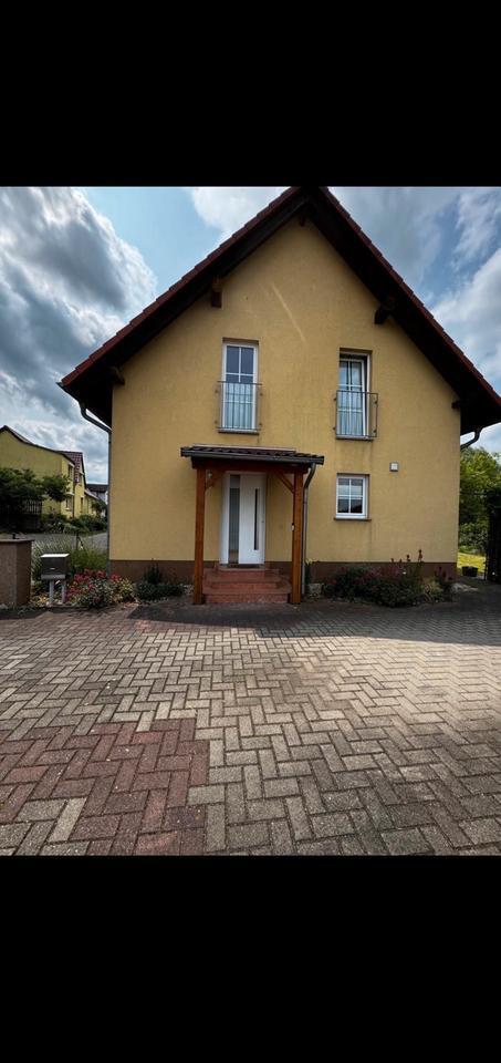 Provisionsfreies Haus in ruhiger Lage zu verkaufen