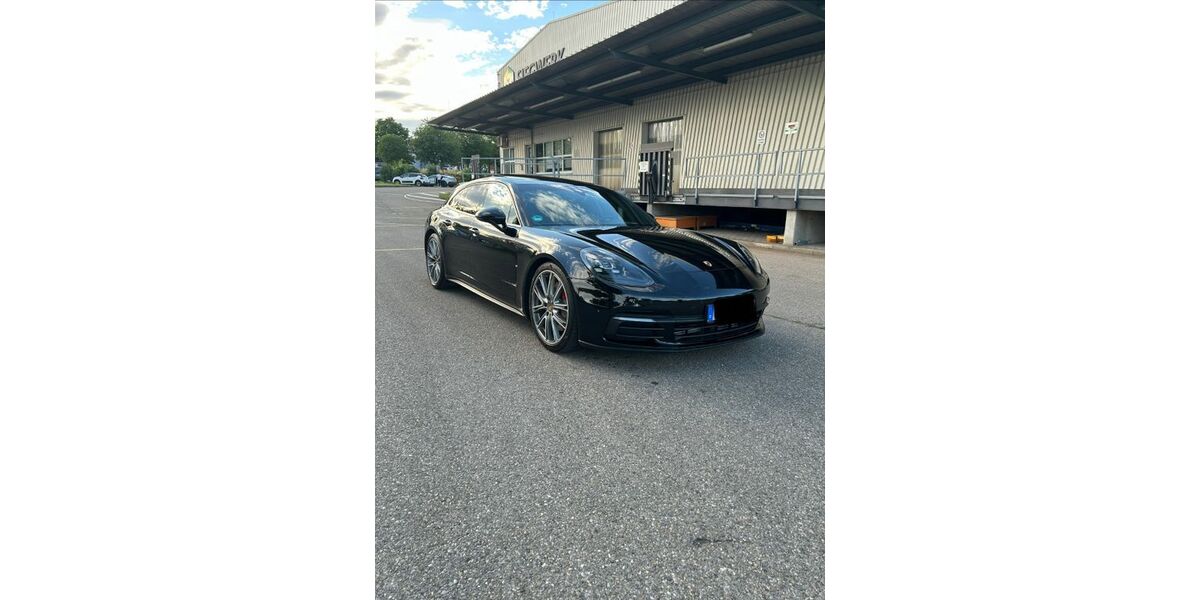 Porsche Panamera 142.000 km 46.390 &euro; Waiblingen 71332