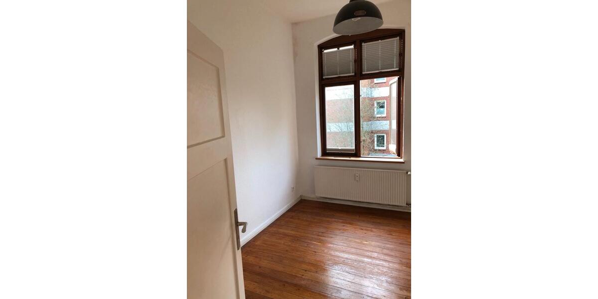 Etagenwohnung Flensburg - 3 Zimmer, 83 m&sup2;, 235.000&euro; | Angebot:26645608