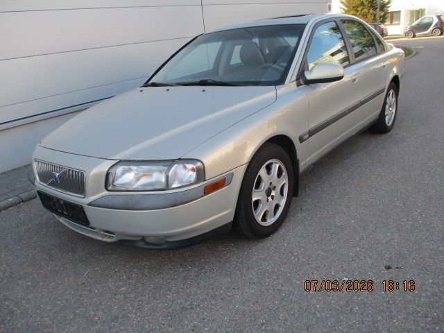 Volvo S80 300.660 km 2.250 &euro; Stuttgart 70597