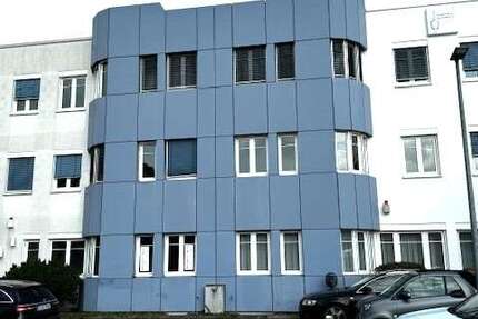 Büro in Stuttgart 1.800 € 181 m²