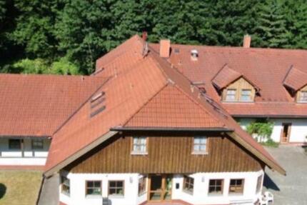 Haus Schleusegrund - 23 Zimmer, 1.600 m&sup2;, 280.000&euro; | Angebot:27103267