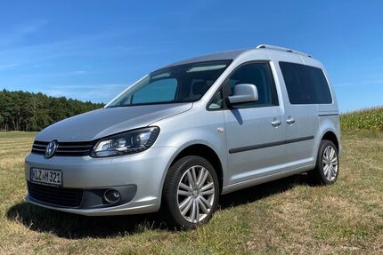 VW Caddy 166.000 km 14.000 &euro; Klötze 38486
