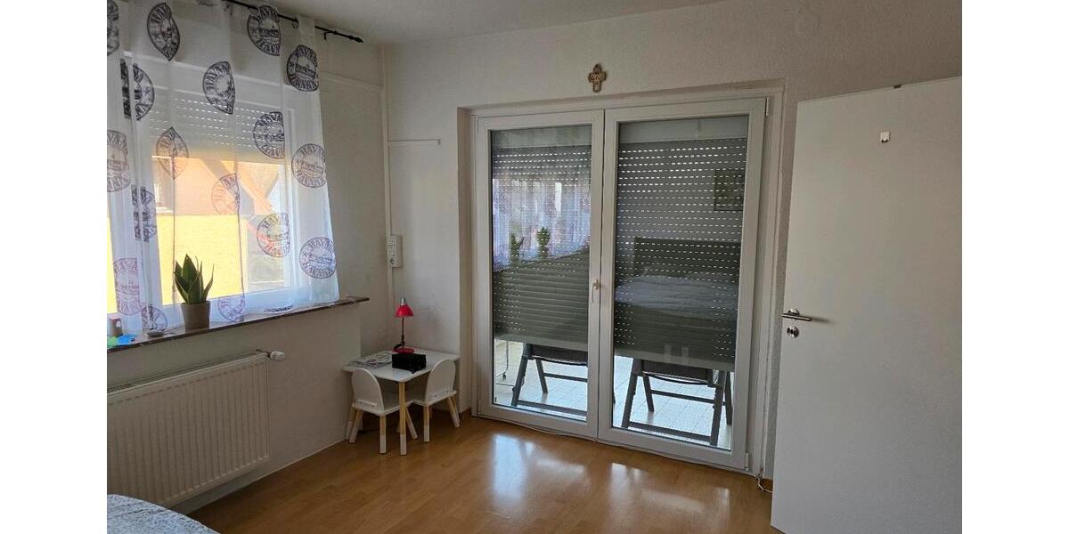 Etagenwohnung Vlotho - 5 Zimmer, 143 m&sup2;, 990&euro; | Angebot:25424815