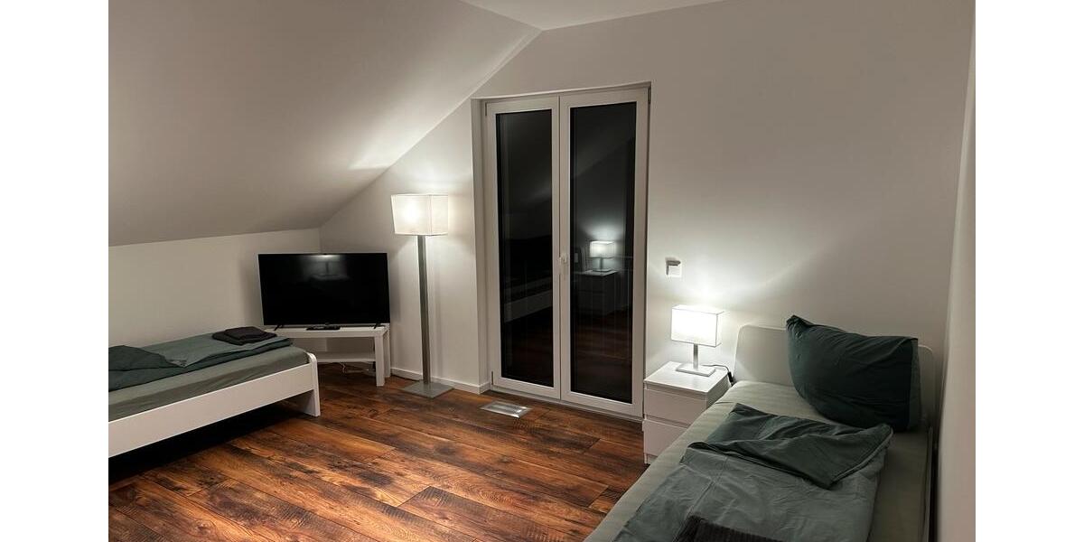 Etagenwohnung Hausham - 12 Zimmer, 80 m&sup2;, 30&euro; | Angebot:26317534