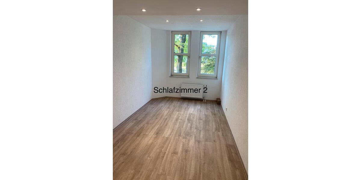 Etagenwohnung Bad Hersfeld - 7 Zimmer, 140 m&sup2;, 300.000&euro; | Angebot:25991426
