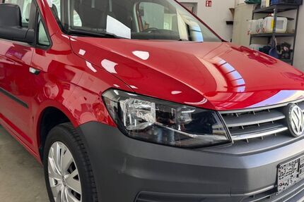 VW Caddy 75.823 km 11.900 &euro; Kelkheim 65779