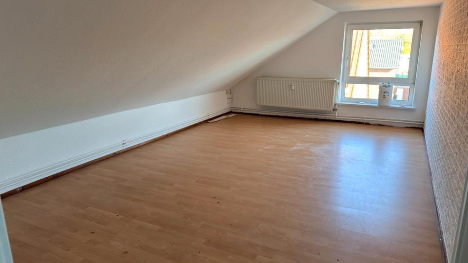 Dachgeschoßwohnung Löningen - 3 Zimmer, 60 m&sup2;, 450&euro; | Angebot:26261986