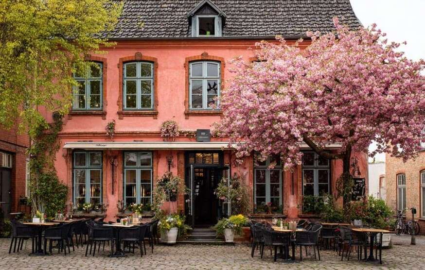 Haus zum Kaufen in Joachimsthal 260.000 € 247 m² 4 zimmer