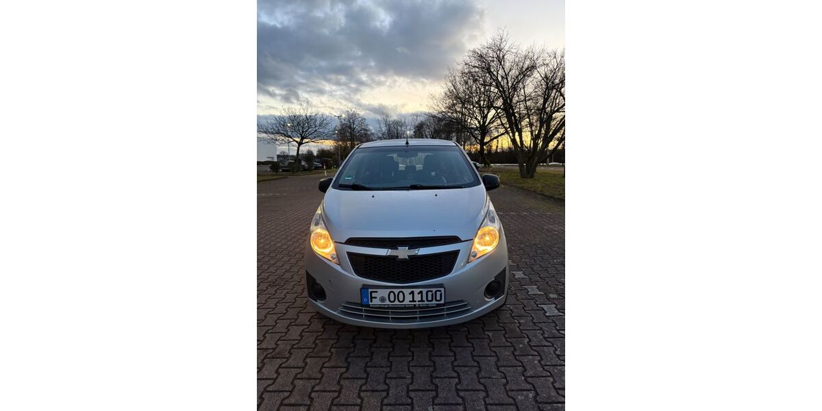 Chevrolet Spark 179.000 km 1.790 &euro; Frankfurt 60528