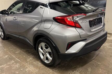 Toyota C-HR 143.500 km 15.980 &euro; Mainz 55129