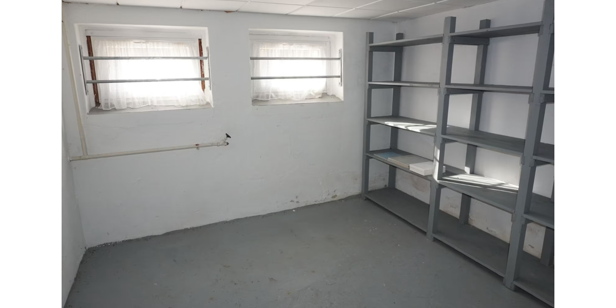 Etagenwohnung Eisenberg - 4 Zimmer, 77 m&sup2;, 105.000&euro; | Angebot:22059966