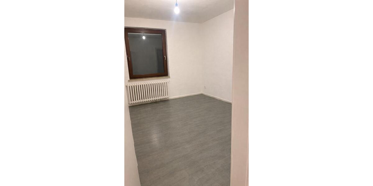 Mehrfamilienhaus, Wohnhaus Wildeck - 4 Zimmer, 120 m&sup2;, 1.250&euro; | Angebot:24897357