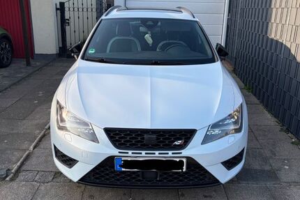 Seat Leon 145.000 km 14.200 &euro; Herten 45699