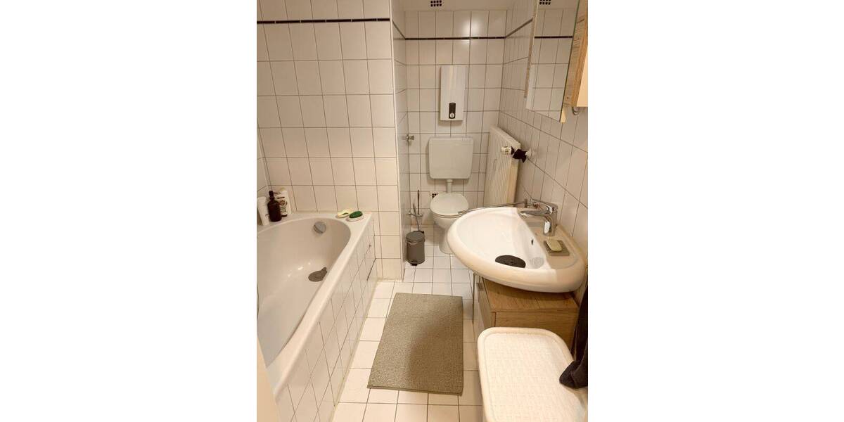Etagenwohnung Düsseldorf Flingern Nord - 2 Zimmer, 74 m&sup2;, 760&euro; | Angebot:26377047