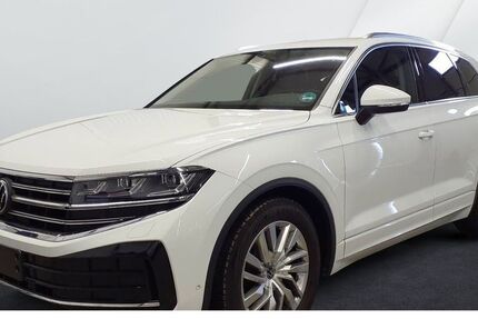 VW Touareg 25.167 km 53.890 &euro; Bielefeld 33689