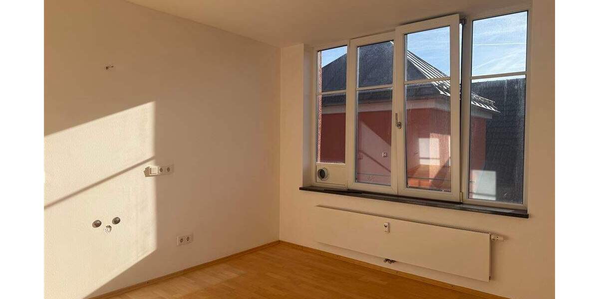 Moderne Büro-oder Praxiseinheit mitten in Murnau, barrierefrei! 4 zimmer