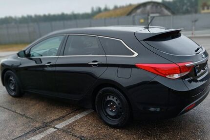 Hyundai i40 140.000 km 7.000 &euro; Hügelsheim 76549