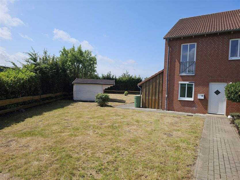 Reihenendhaus in Lichtenhagen - provisionsfrei für den Käufer 5 zimmer