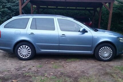 Skoda Octavia 174.000 km 2.990 &euro; Radeberg 01454