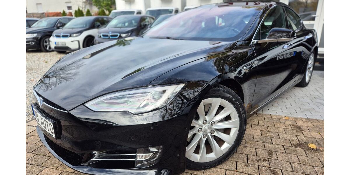Tesla Model S 144.908 km 26.990 &euro; München 81247