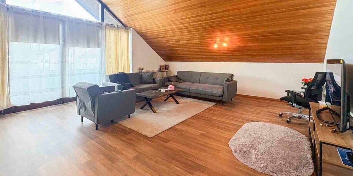 Etagenwohnung Augsburg Lechhausen - 3 Zimmer, 77 m&sup2;, 289.000&euro; | Angebot:26703673