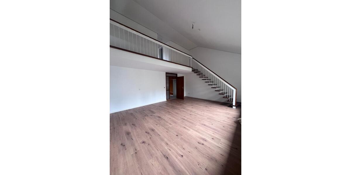 Maisonettenwohnung Göppingen - 4.5 Zimmer, 110 m&sup2;, 1.650&euro; | Angebot:26656549