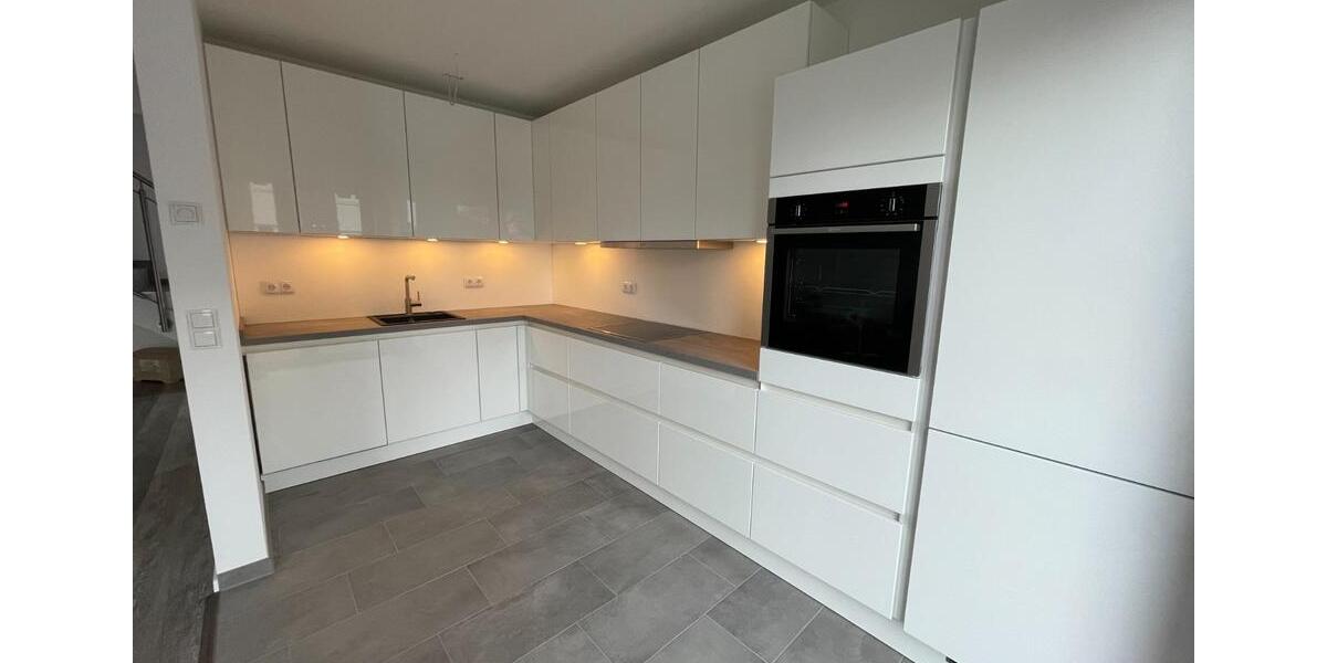 Doppelhaushälfte Stuhr - 6 Zimmer, 150 m&sup2;, 1.550&euro; | Angebot:25719708