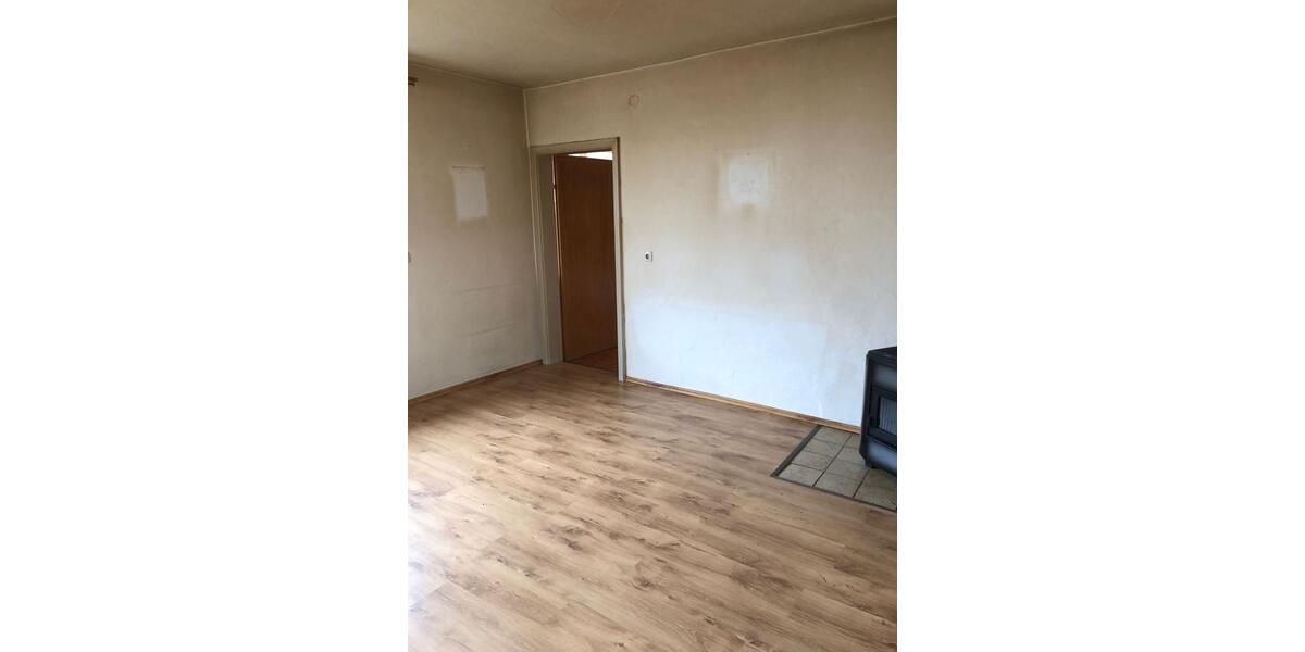 Bauernhaus, Landhaus Neustadt an der Donau - 8 Zimmer, 160 m&sup2;, 260.000&euro; | Angebot:26533878