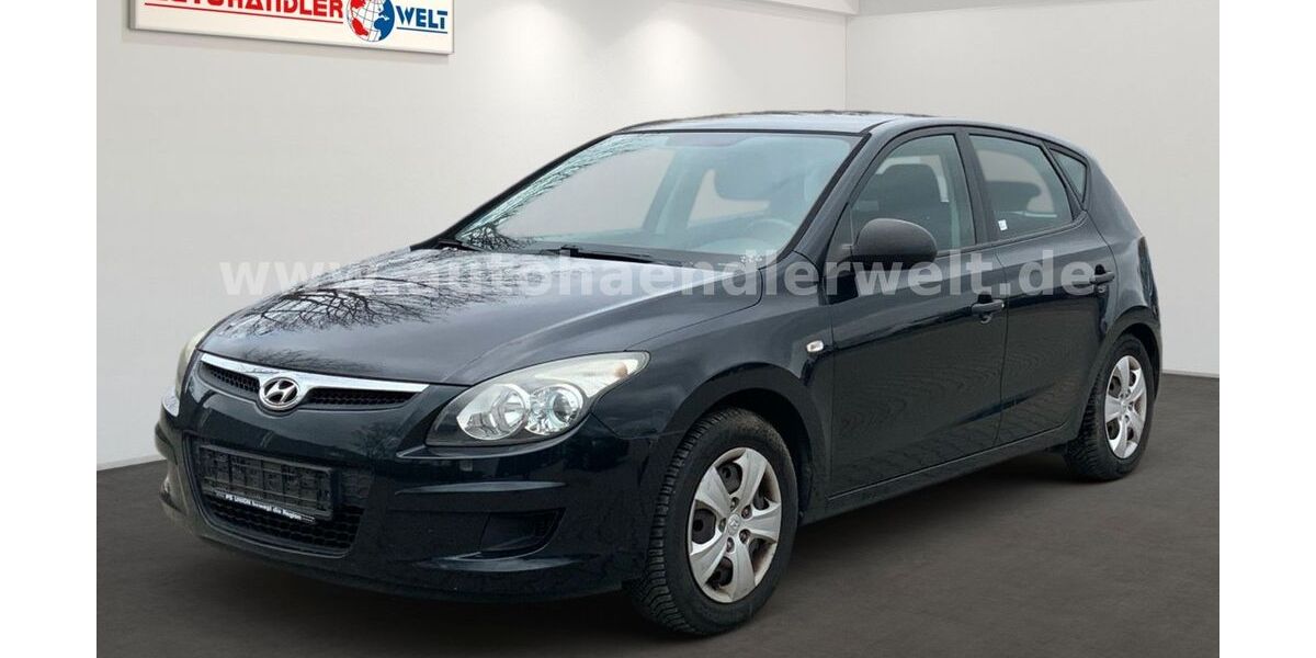 Hyundai i30 77.859 km 2.699 &euro; Brehna 06796