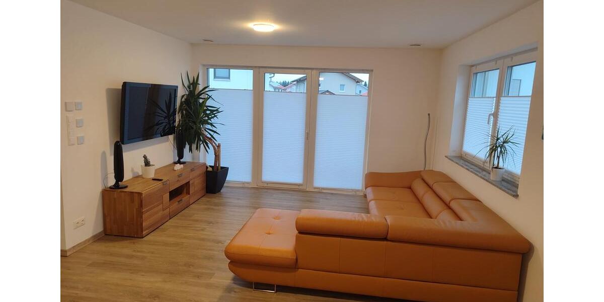 Etagenwohnung Traunreut Irsing - 2 Zimmer, 68 m&sup2;, 980&euro; | Angebot:26635836