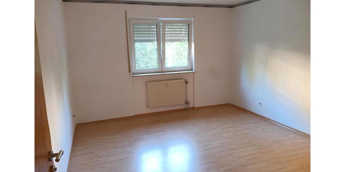 Etagenwohnung Schwäbisch Hall - 3 Zimmer, 84 m&sup2;, 260.000&euro; | Angebot:27072485