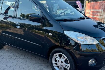 Hyundai i10 33.211 km 7.490 &euro; BERLIN 13127