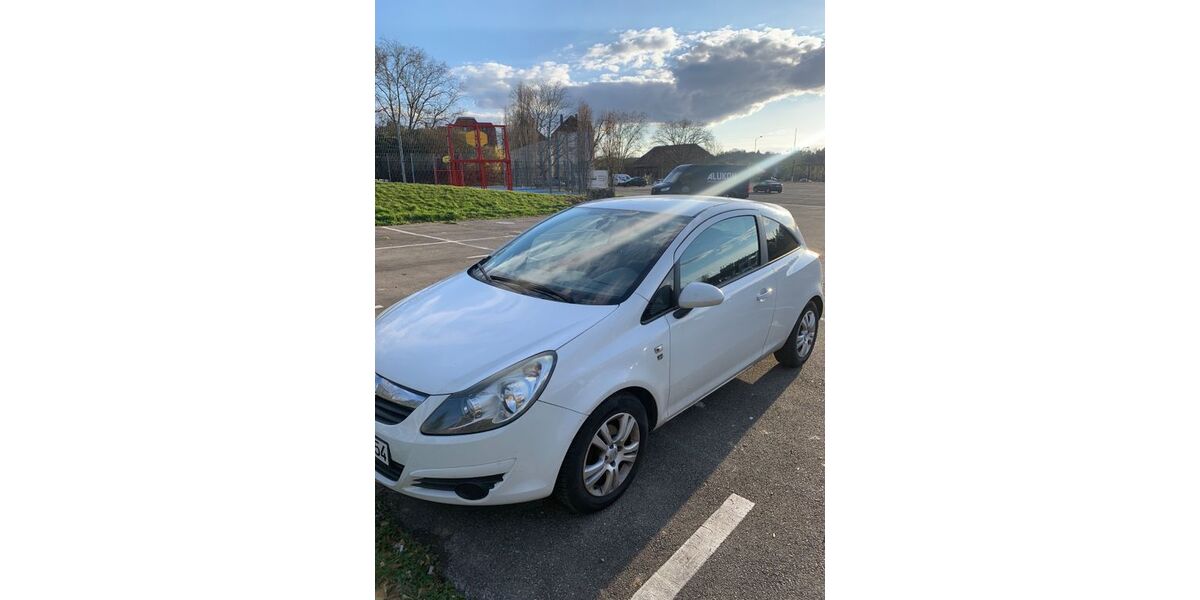 Opel Corsa 186.000 km 2.400 &euro; Reutlingen 72762