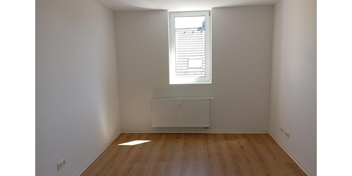 Etagenwohnung Schiffweiler - 1 Zimmer, 40 m&sup2;, 530&euro; | Angebot:26408569