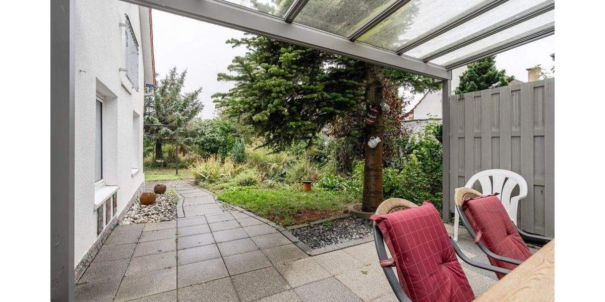 Einfamilienhaus Linkenheim-Hochstetten / Hochstetten Hochstetten - 5 Zimmer, 176 m&sup2;, 610.000&euro; | Angebot:25706111