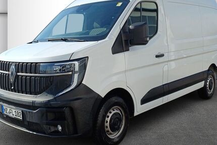 Renault Master 11.000 km 39.995 &euro; Halle 06132