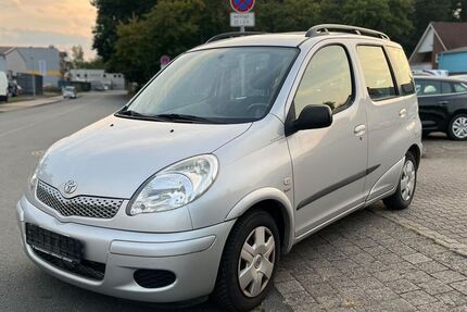Toyota Yaris 96.000 km 3.000 &euro; Münster 48157