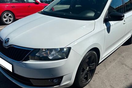 Skoda Rapid 138.500 km 9.995 € Bogen 94327