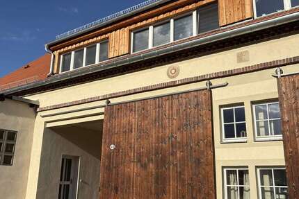Haus Moritzburg - 6 Zimmer, 165 m&sup2;, 1.680&euro; | Angebot:27595471
