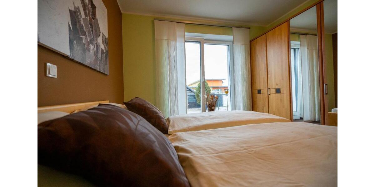 Etagenwohnung Paderborn Univiertel - 1 Zimmer, 95 m&sup2;, 1.400&euro; | Angebot:26124641