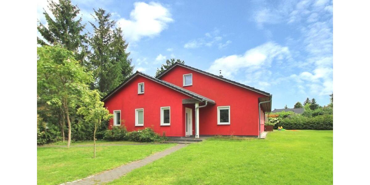 Architekten-Bungalow zur Miete – stilvolles Wohnen auf 160 m² mit Garten und Carport 5 zimmer