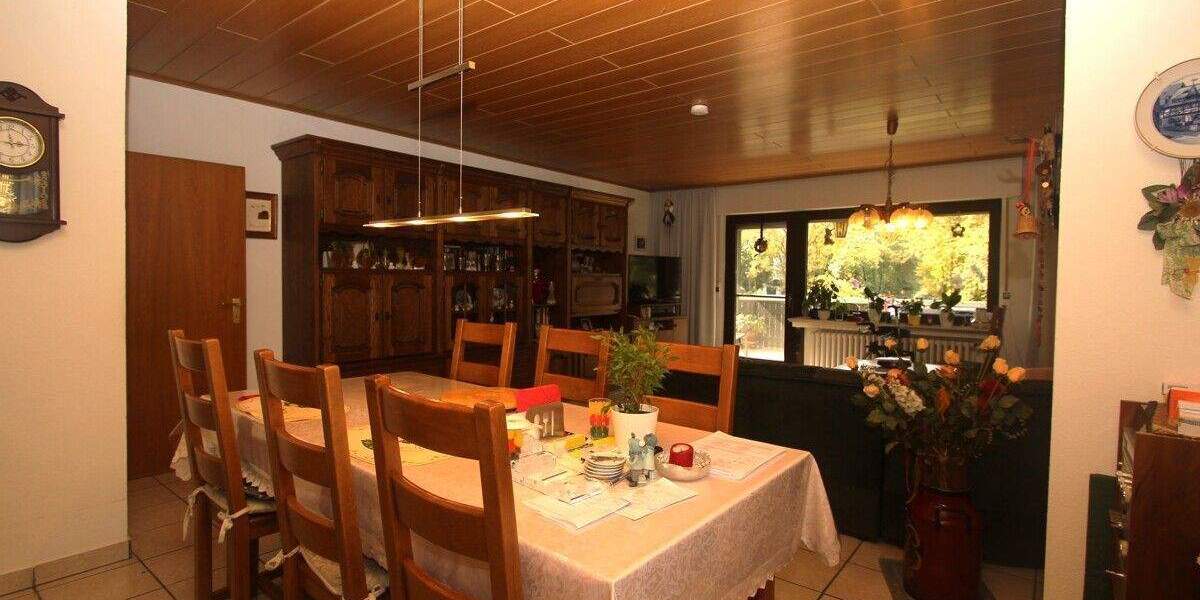 Etagenwohnung Königswinter Ittenbach - 3 Zimmer, 84 m&sup2;, 249.000&euro; | Angebot:25697245