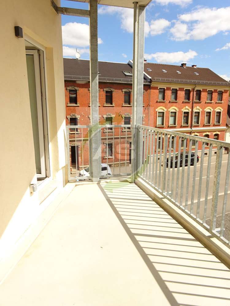 Wohnung zum Mieten in Wilkau-Haßlau 650 € 99.7 m²