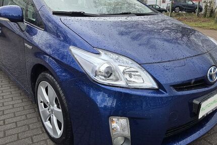 Toyota Prius 74.304 km 8.800 &euro; Berlin 13053